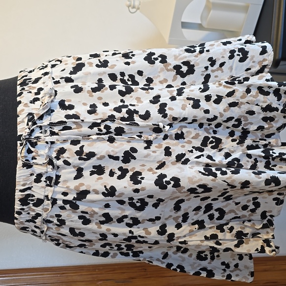 Trixxi Dresses & Skirts - Trixxi skirt
